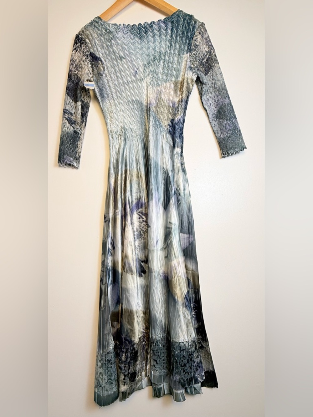 Komarov Blue & Silver Floral Smocked Midi Dress - Picture 8 of 9